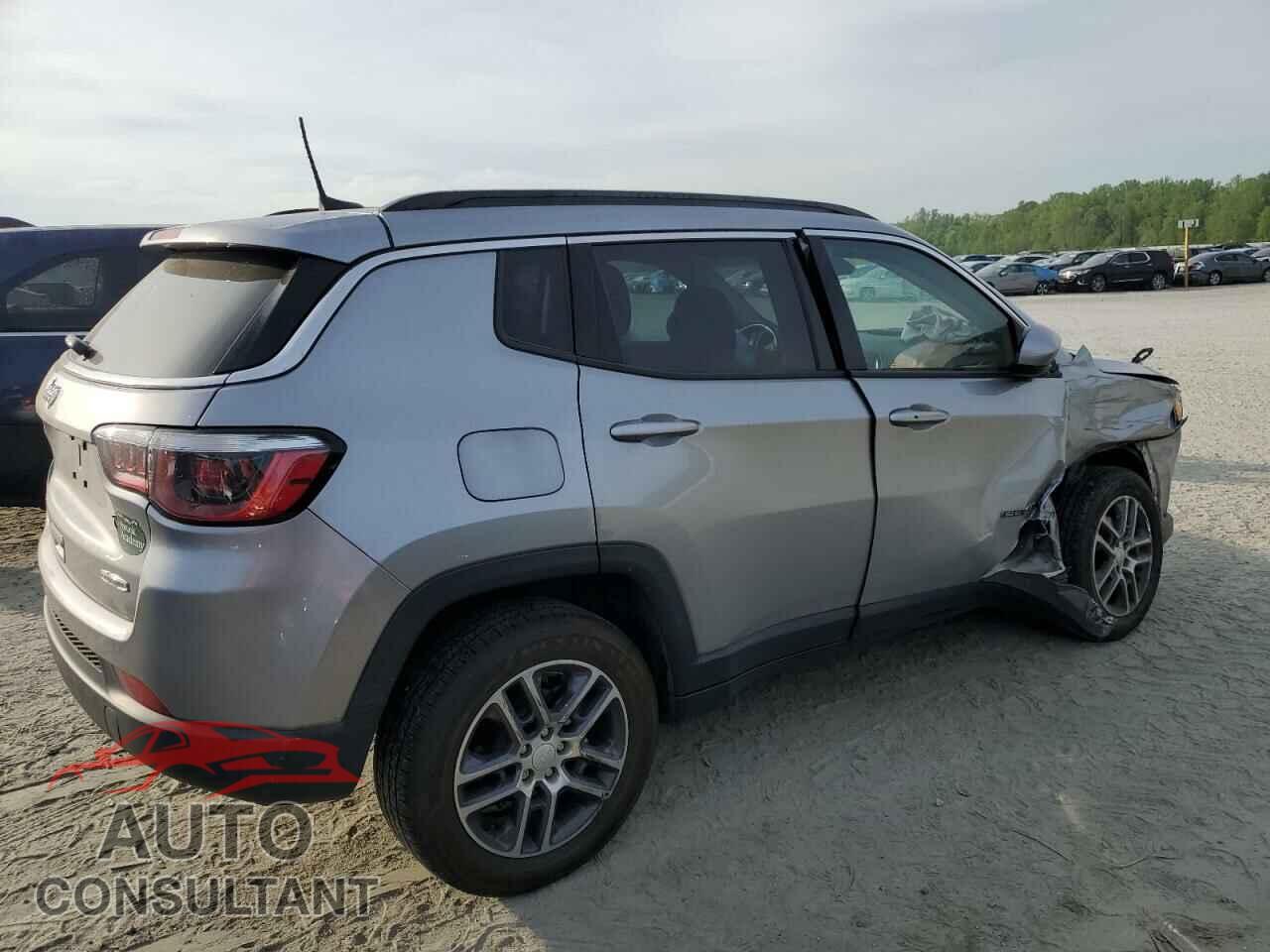 JEEP COMPASS 2018 - 3C4NJDBB5JT154782