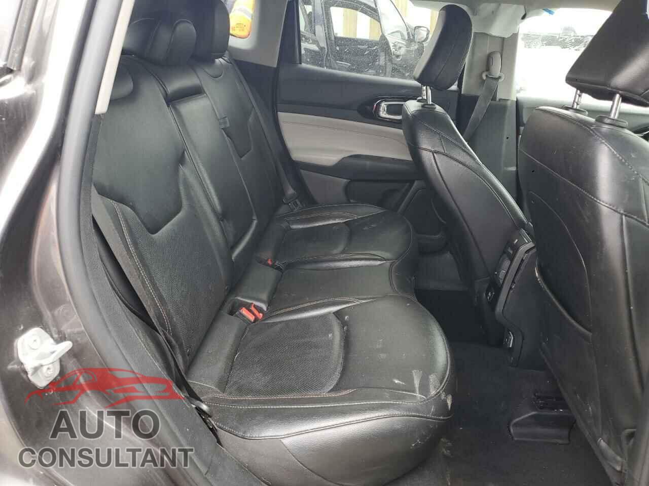JEEP COMPASS 2022 - 3C4NJDCB0NT105364
