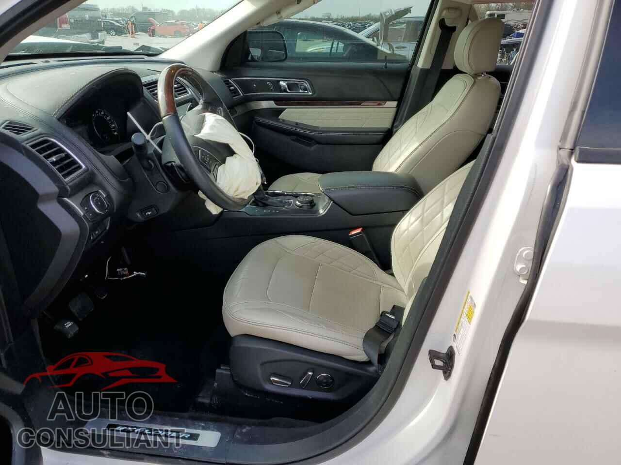 FORD EXPLORER 2017 - 1FM5K8HTXHGD52823