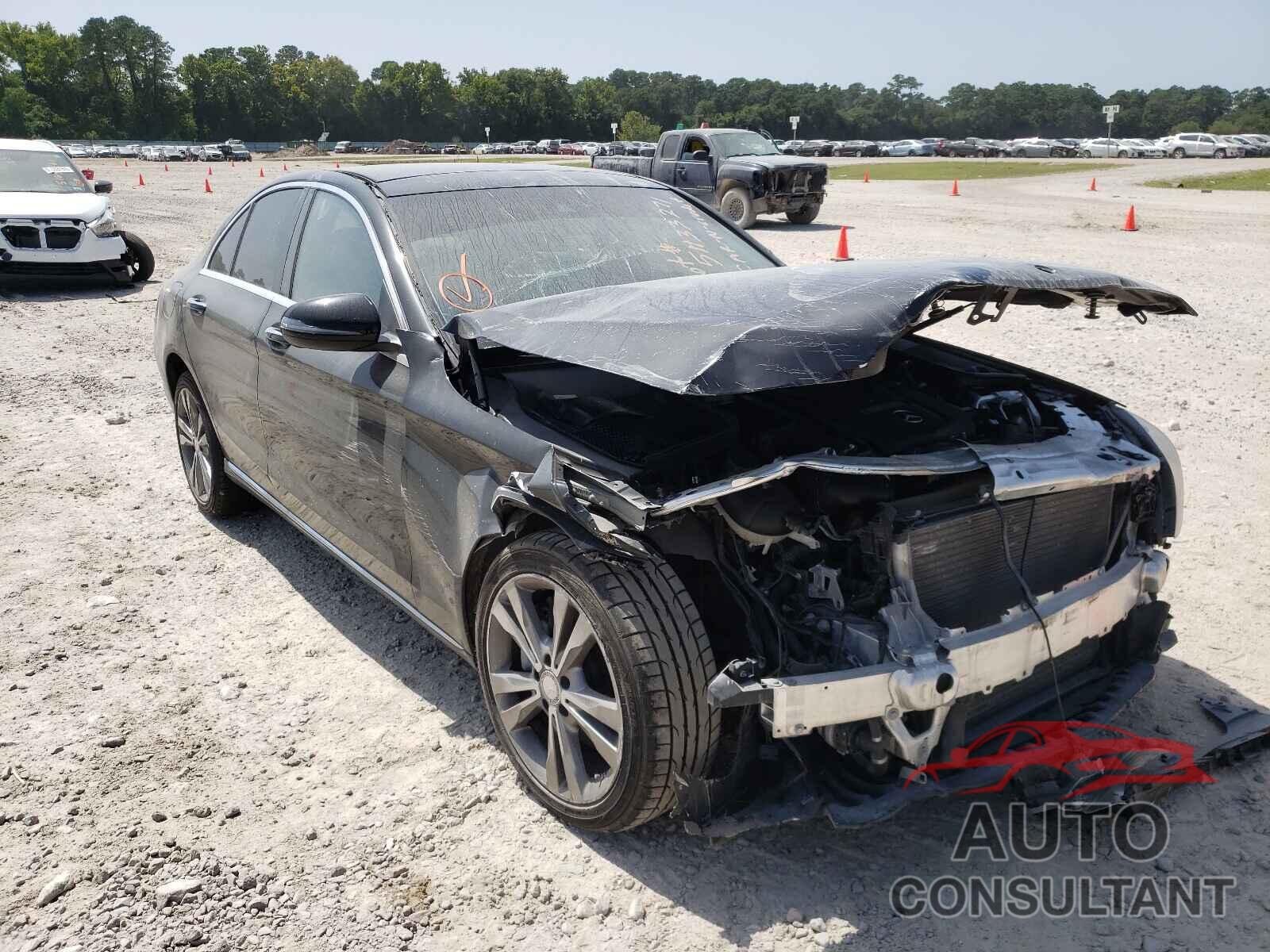 MERCEDES-BENZ C-CLASS 2016 - 55SWF4JB0GU141810