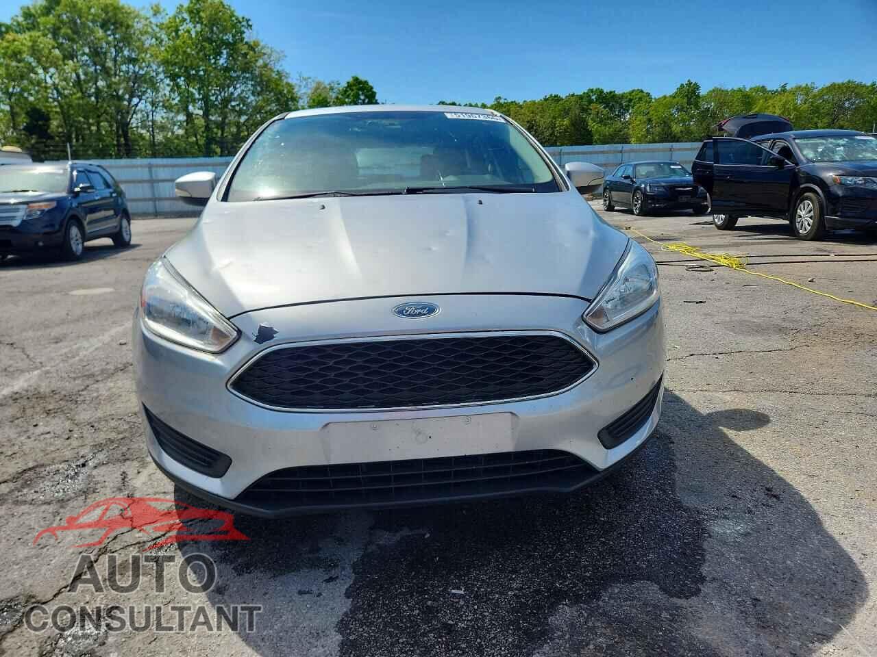 FORD FOCUS 2016 - 1FADP3K23GL372413