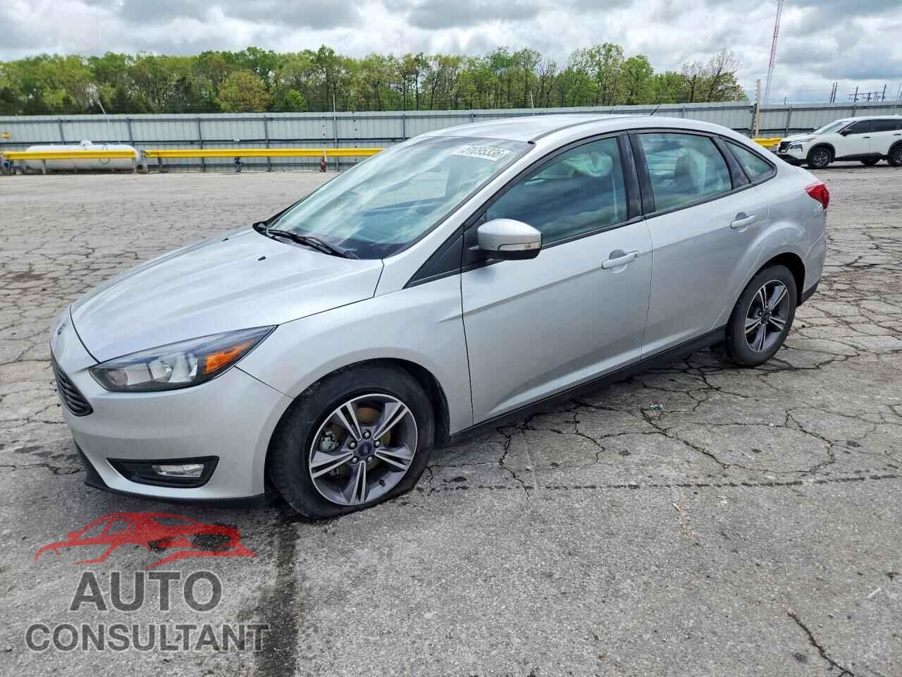FORD FOCUS 2017 - 1FADP3FE8HL253343