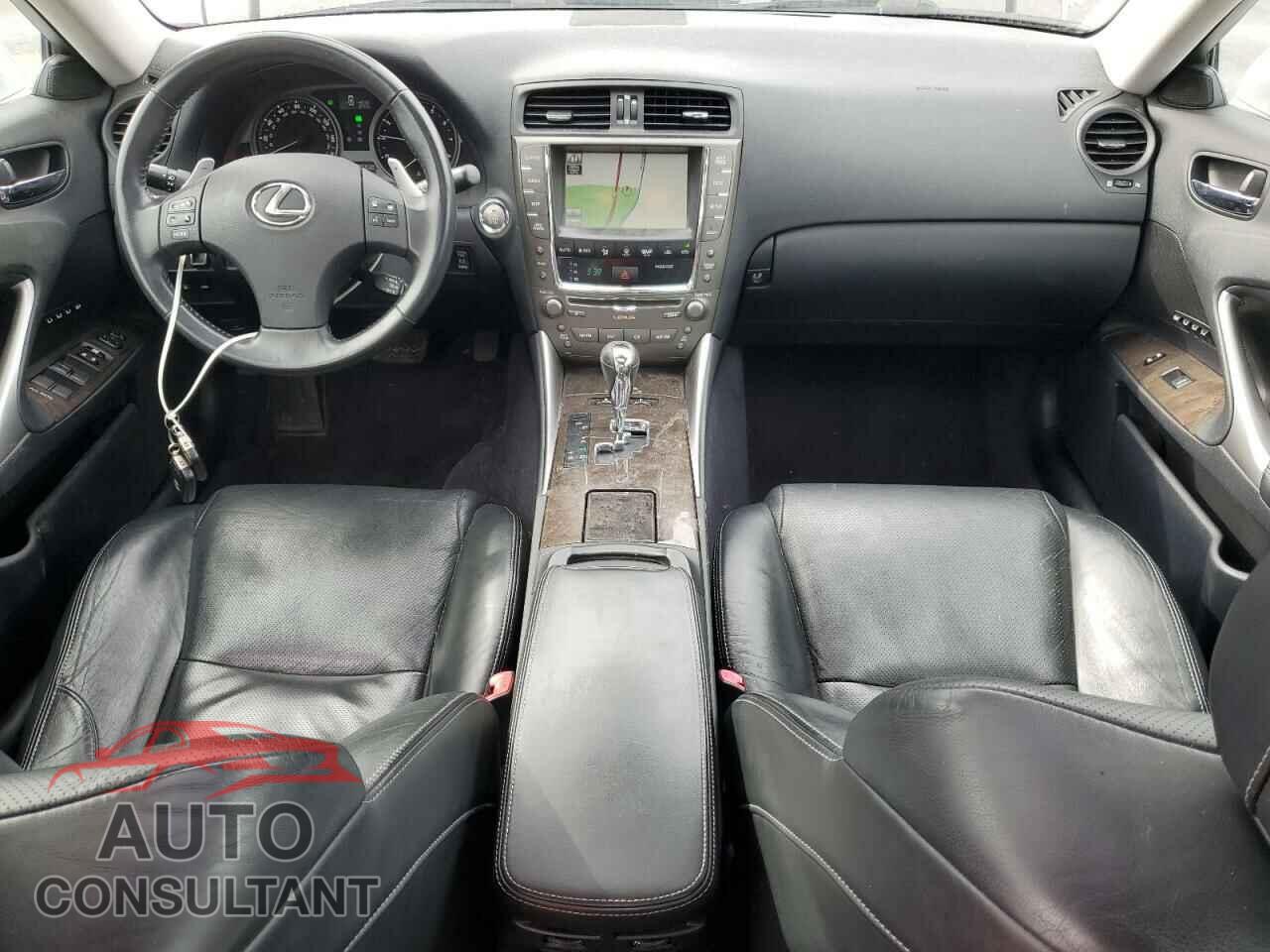 LEXUS IS 2010 - JTHCF5C26A5043749
