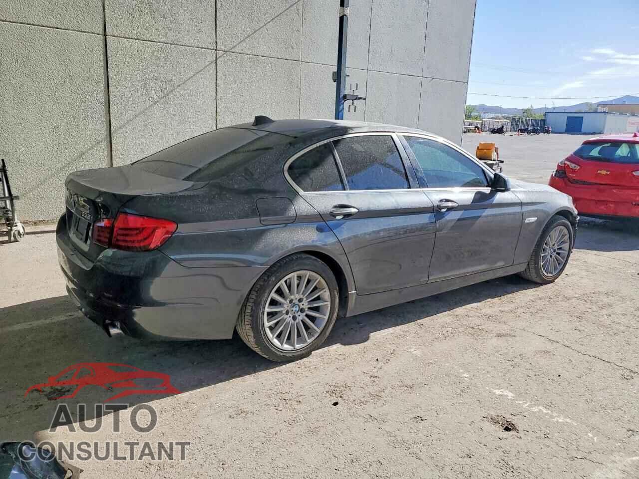 BMW 5 SERIES 2013 - WBAFR7C54DC817599