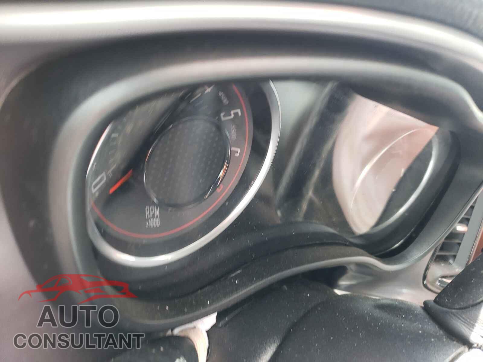 DODGE CHALLENGER 2019 - 2C3CDZAGXKH669283