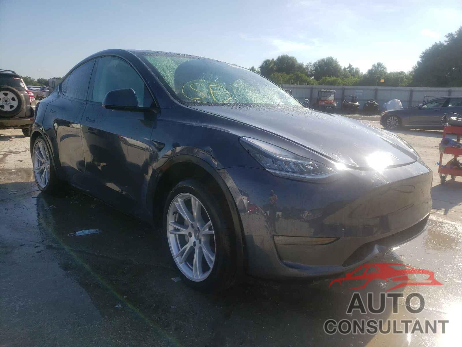 TESLA MODEL Y 2020 - 5YJYGDEE5LF031440