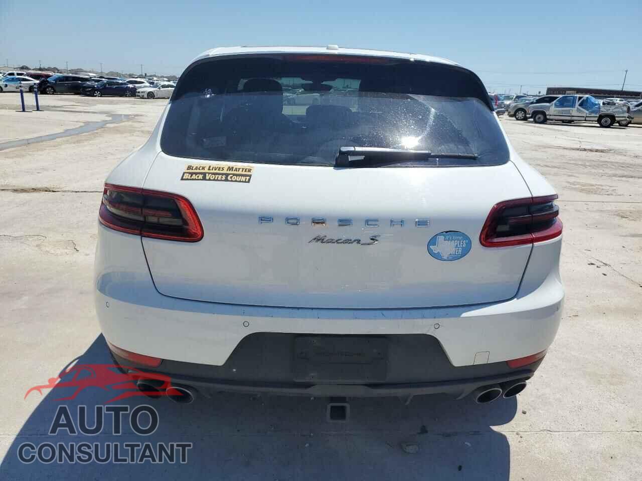 PORSCHE MACAN 2016 - WP1AB2A51GLB40070