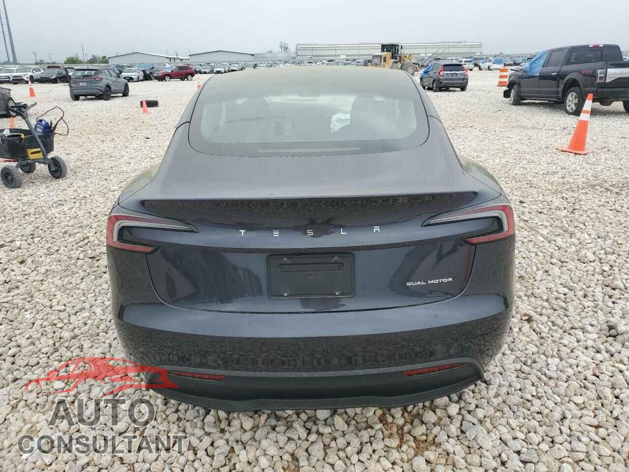 TESLA MODEL 3 2024 - 5YJ3E1EB2RF794674