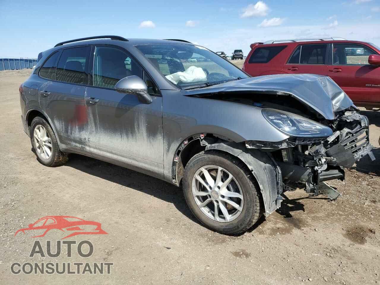PORSCHE CAYENNE 2016 - WP1AA2A23GLA08730