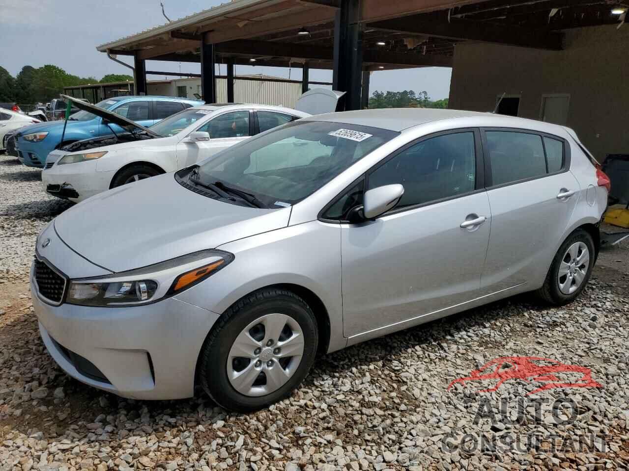 KIA FORTE 2017 - KNAFK5A8XH5679888