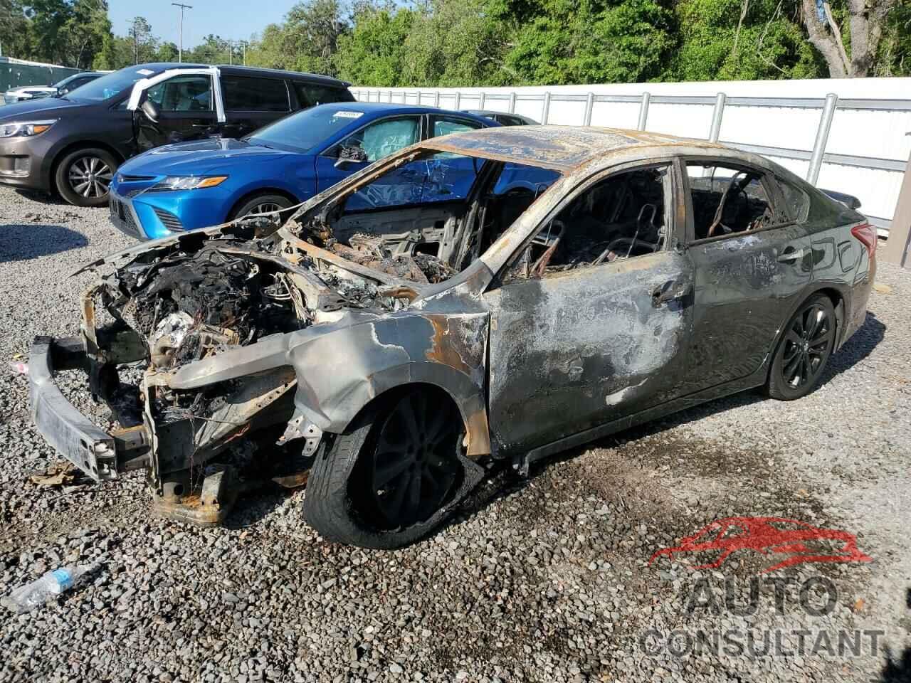 NISSAN ALTIMA 2017 - 1N4AL3AP0HC284965
