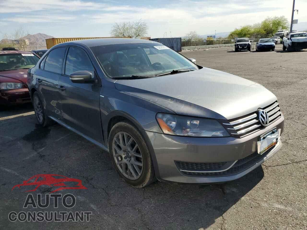 VOLKSWAGEN PASSAT 2014 - 1VWAT7A34EC082377