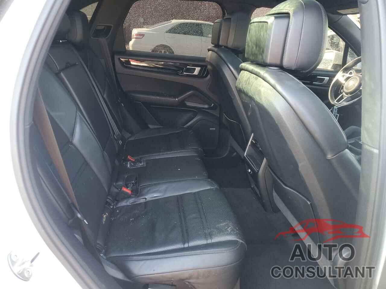PORSCHE CAYENNE 2020 - WP1AA2AY2LDA03933