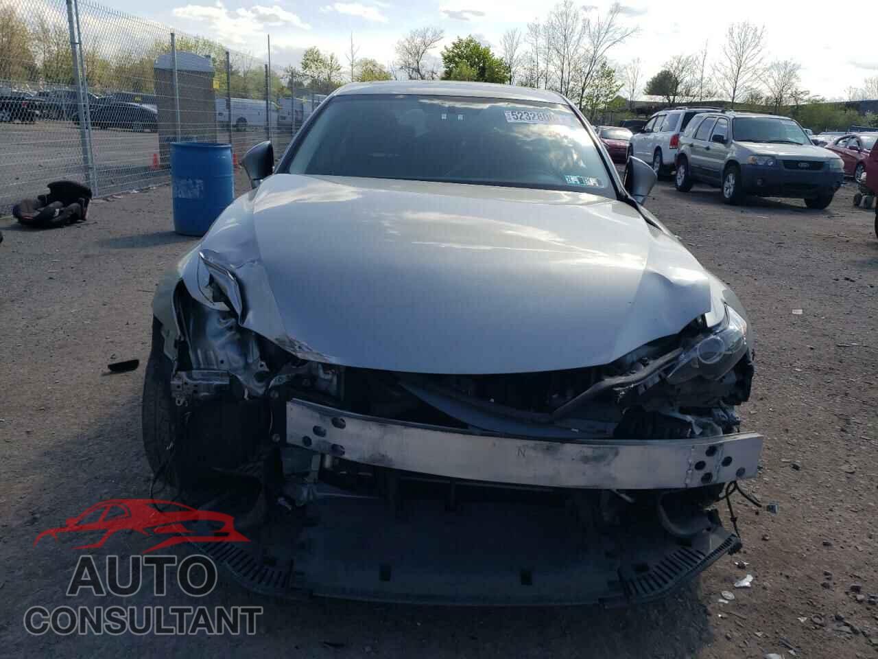 LEXUS IS 2016 - JTHCM1D20G5014432
