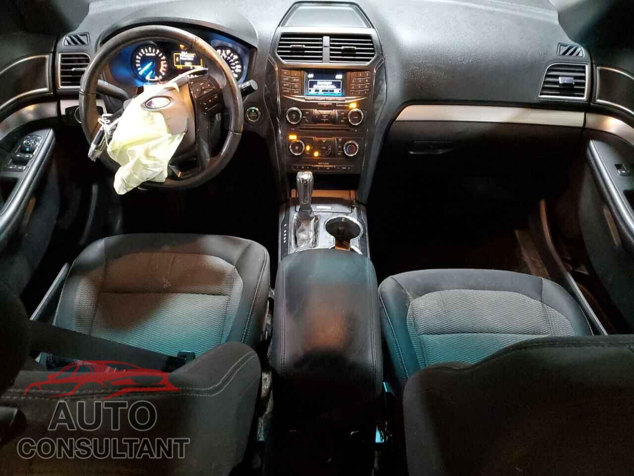FORD EXPLORER 2017 - 1FM5K8D80HGA56940