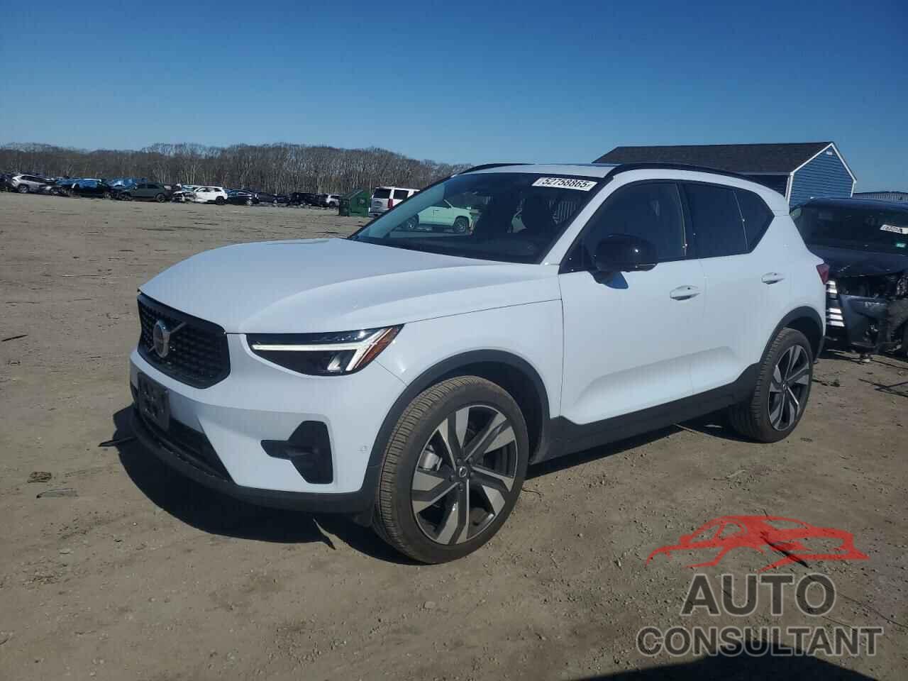 VOLVO XC40 PLUS 2024 - YV4L12UL5R2363368