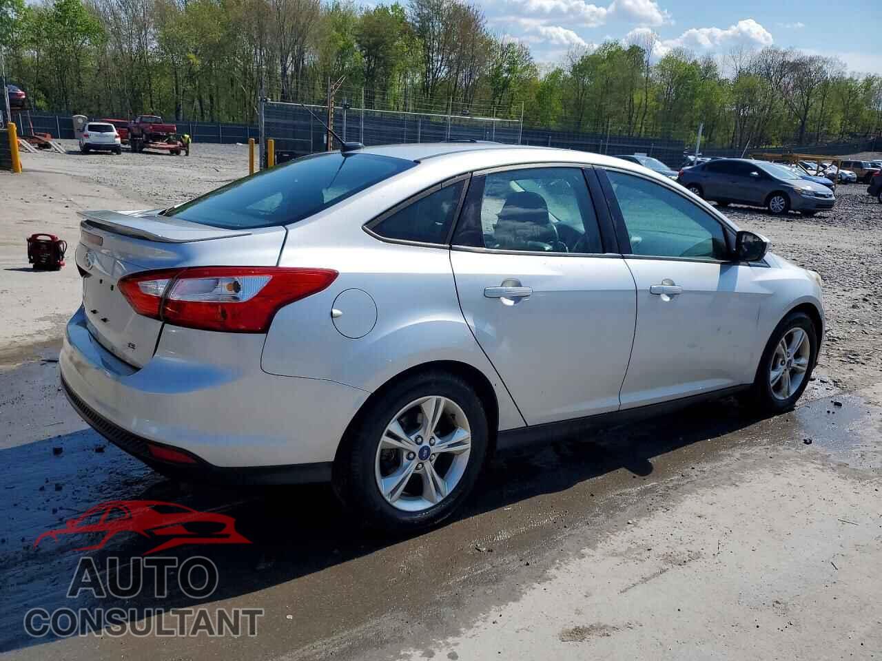 FORD FOCUS 2012 - 1FAHP3F2XCL412993