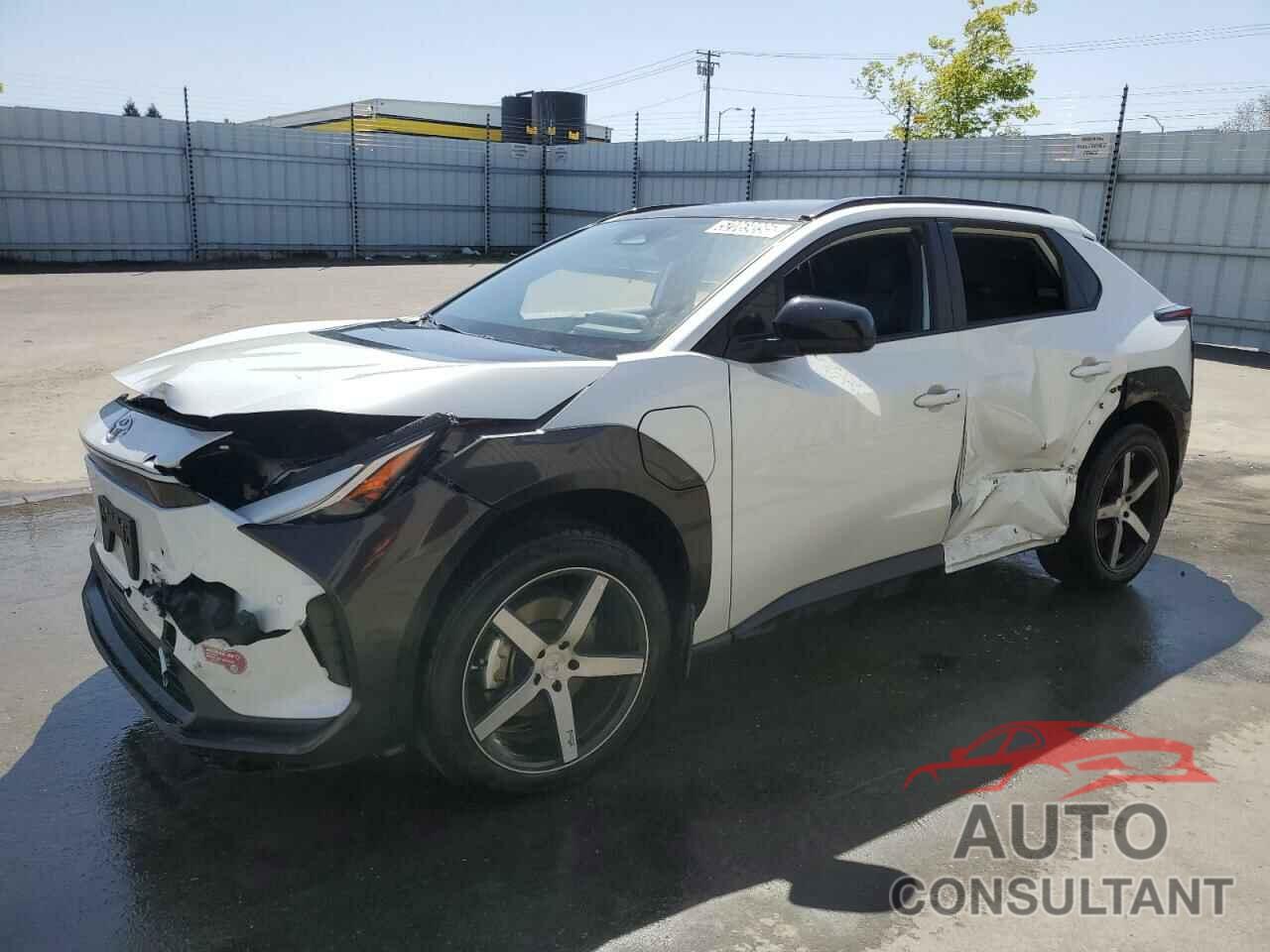 TOYOTA BZ4X XLE 2023 - JTMAAAAA6PA027254