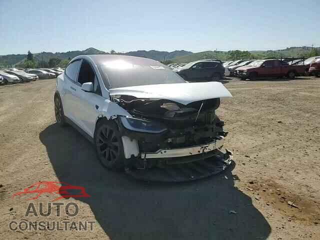 TESLA MODEL X 2023 - 7SAXCDE55PF425696