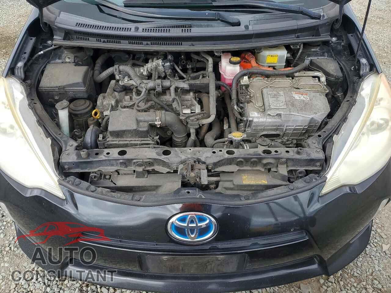 TOYOTA PRIUS 2013 - JTDKDTB36D1544377
