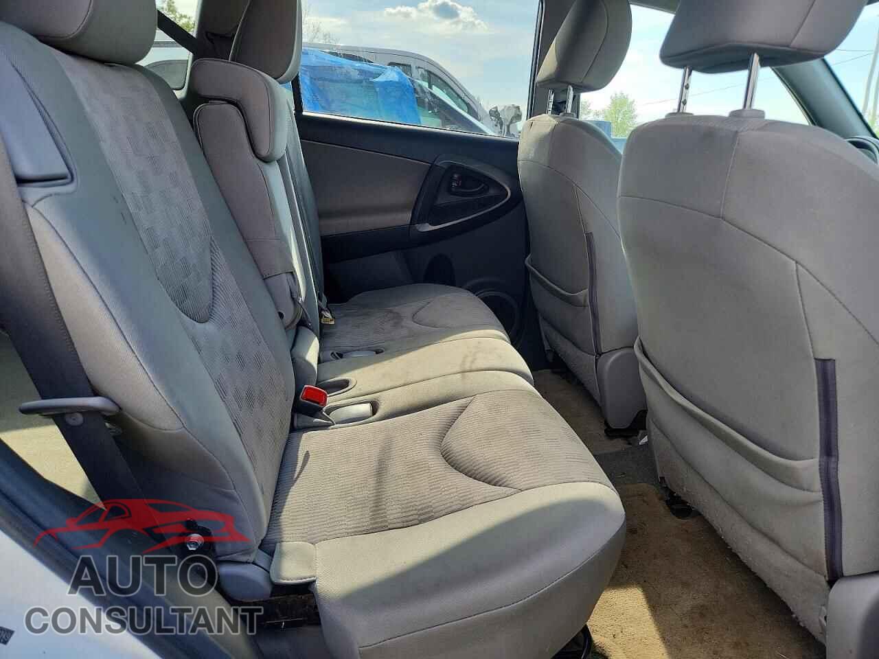 TOYOTA RAV4 BASE 2012 - 2T3BF4DV7CW196149