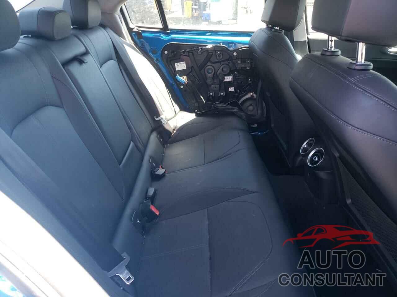 ALFA ROMEO GIULIA 2021 - ZARFAMAN5M7647781