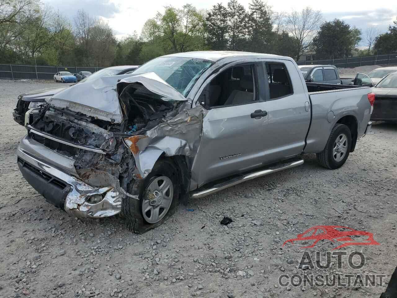 TOYOTA TUNDRA 2010 - 5TFRM5F10AX011629