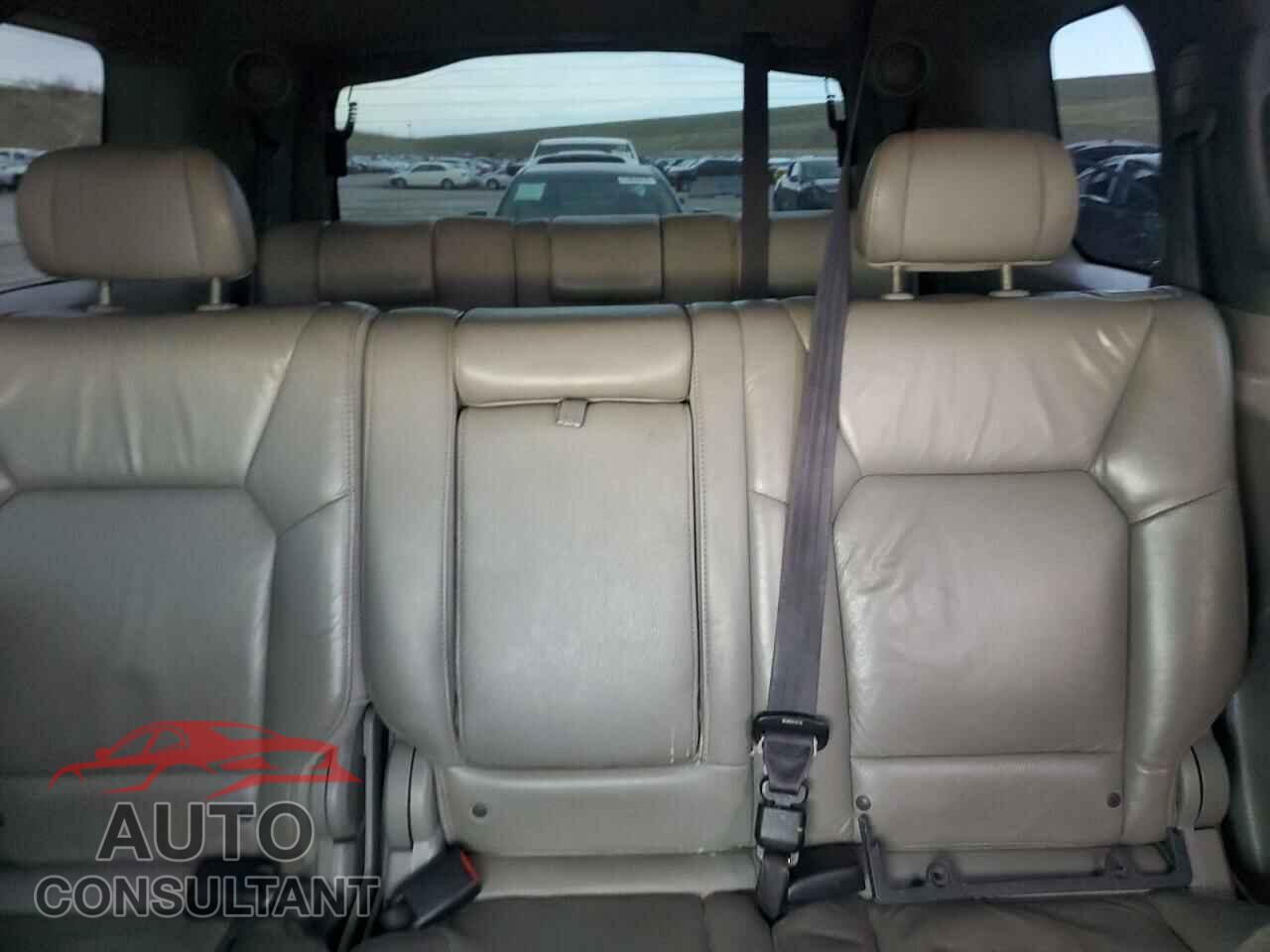 HONDA PILOT 2011 - 5FNYF3H69BB053263