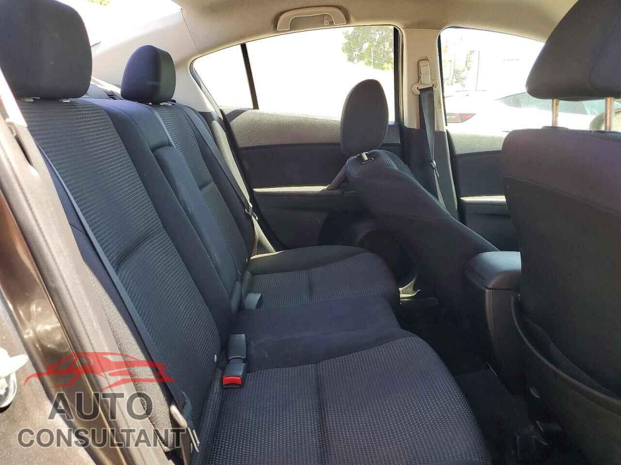 MAZDA 3 2012 - JM1BL1V84C1606047