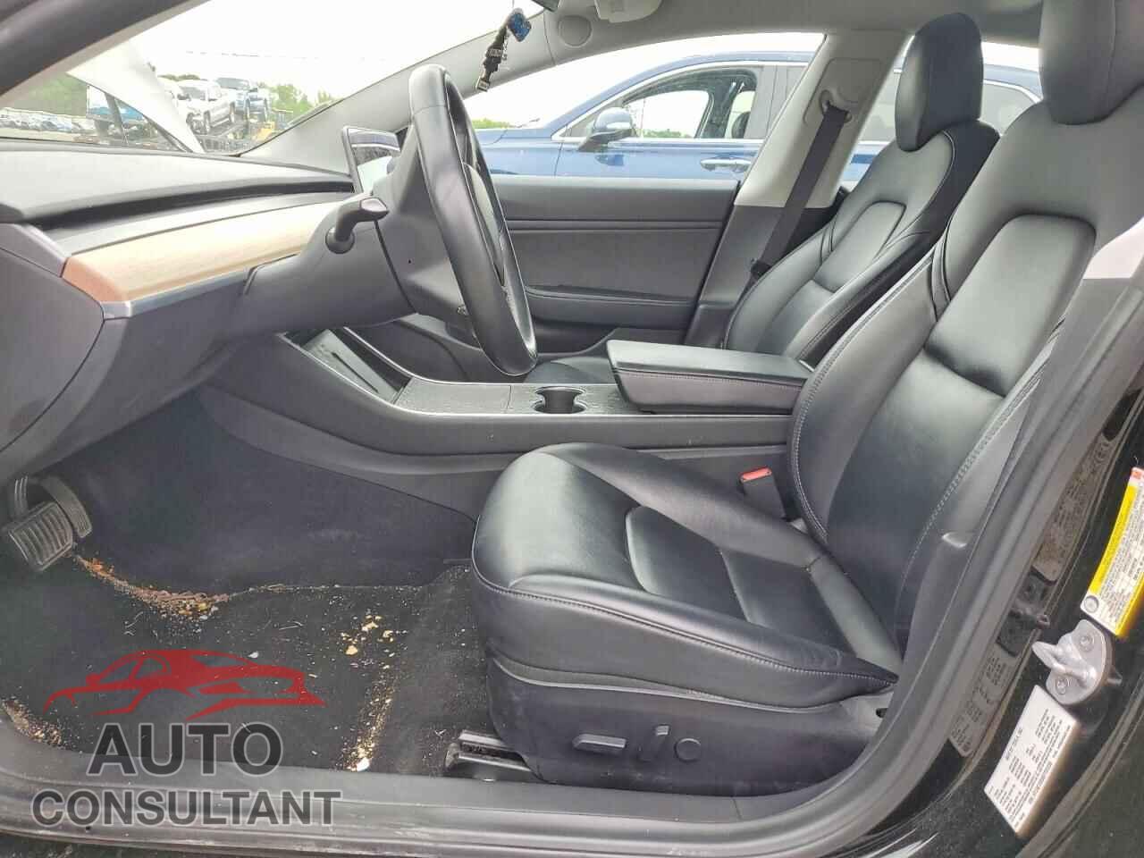 TESLA MODEL 3 2019 - 5YJ3E1EB6KF191233