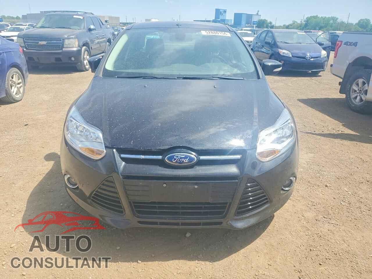 FORD FOCUS 2012 - 1FAHP3H23CL336837