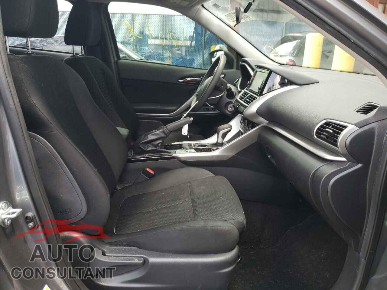 MITSUBISHI ECLIPSE 2018 - JA4AS3AA8JZ042964
