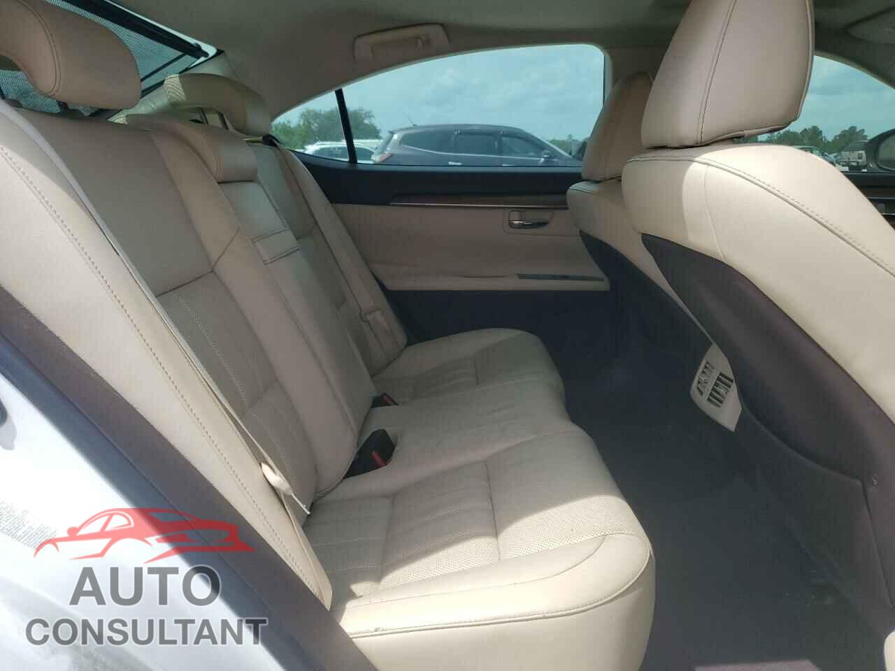 LEXUS ES300 2017 - JTHBW1GG3H2138985