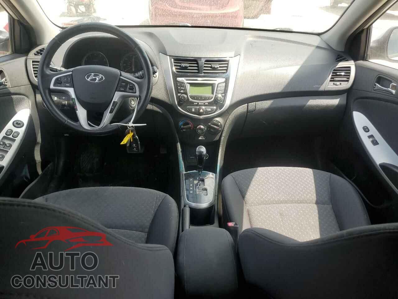 HYUNDAI ACCENT 2013 - KMHCU5AE8DU074642