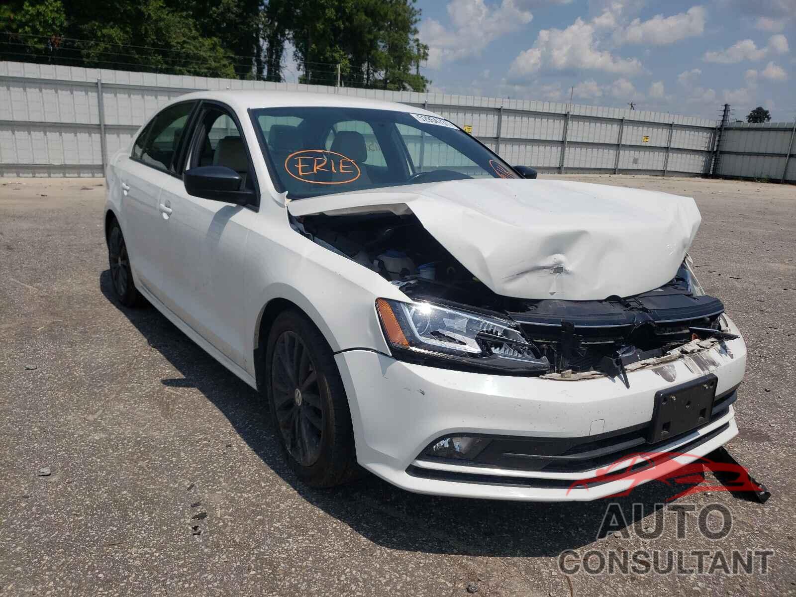 VOLKSWAGEN JETTA 2016 - 3VWD17AJ8GM342556
