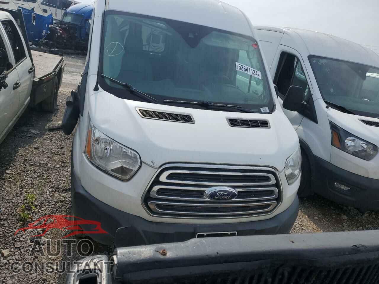 FORD TRANSIT 2017 - 1FTYR2CM6HKA55099