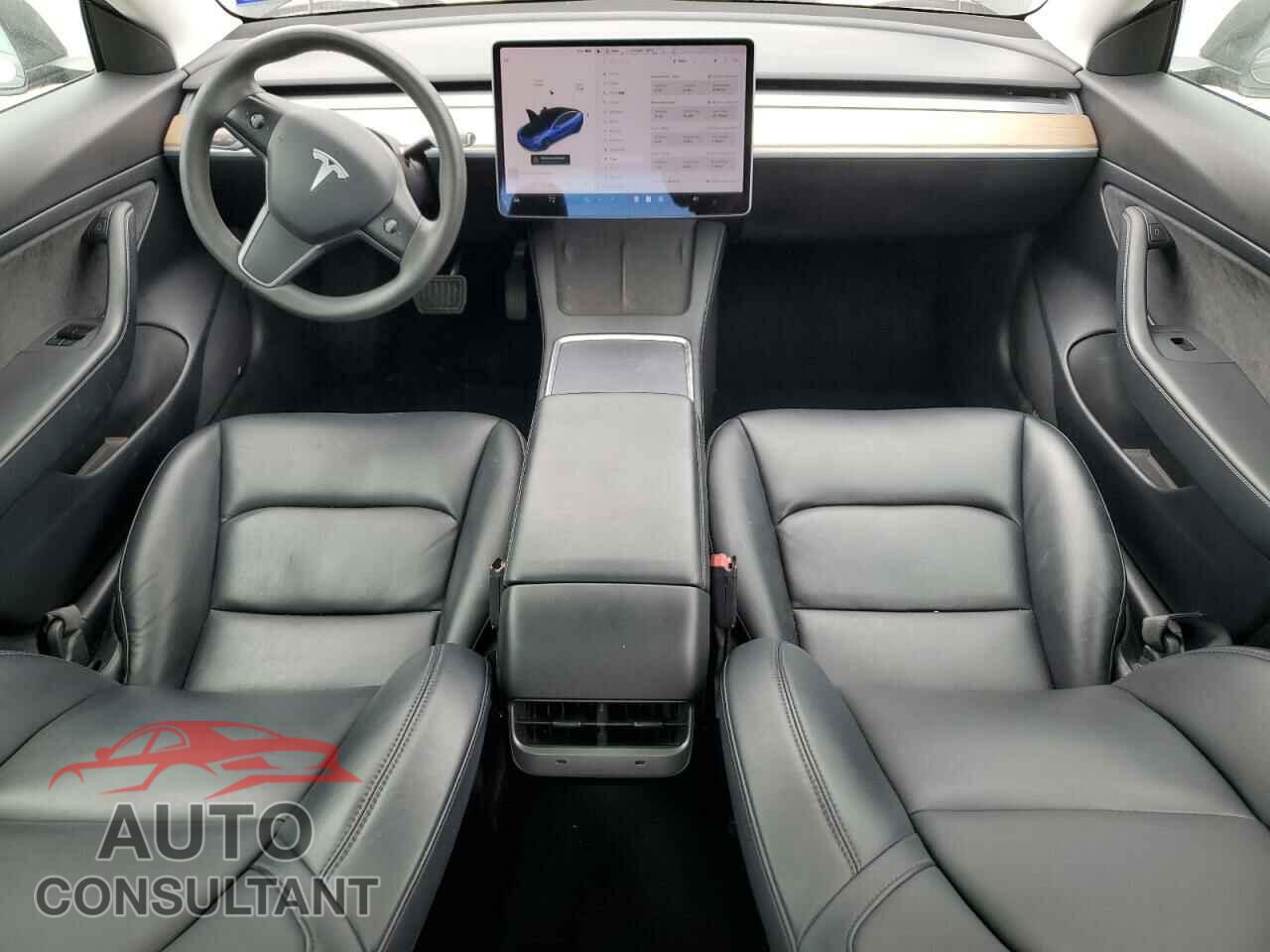 TESLA MODEL 3 2021 - 5YJ3E1EA4MF877717
