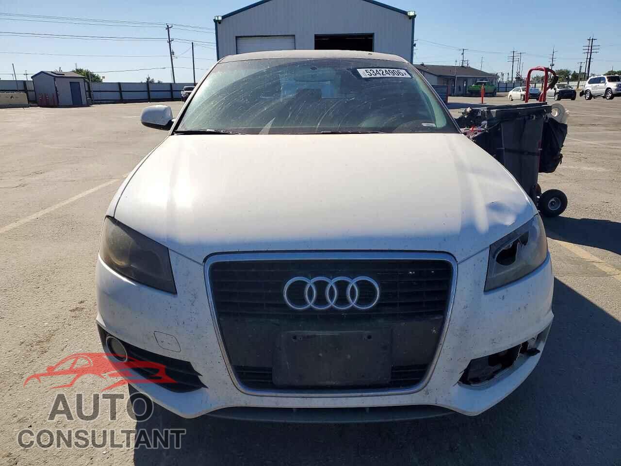 AUDI A3 2011 - WAUKJAFM2BA082989