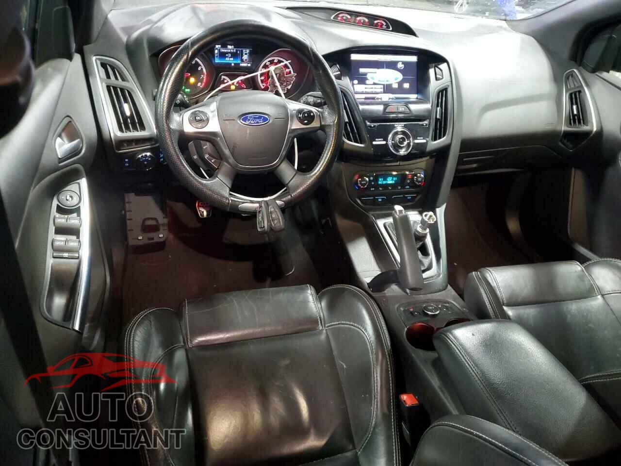 FORD FOCUS 2014 - 1FADP3L91EL453029