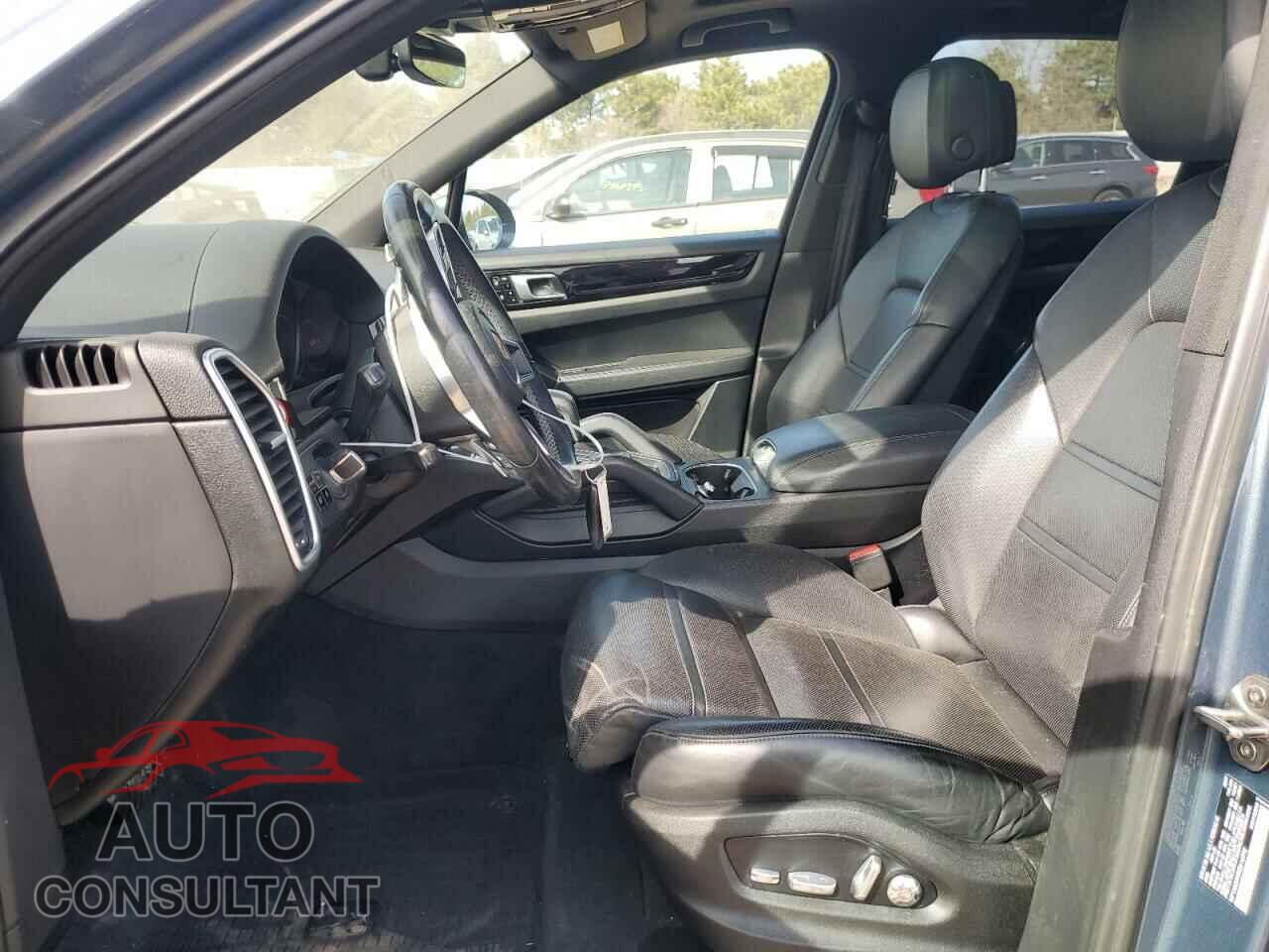 PORSCHE CAYENNE 2019 - WP1AA2AY8KDA16992
