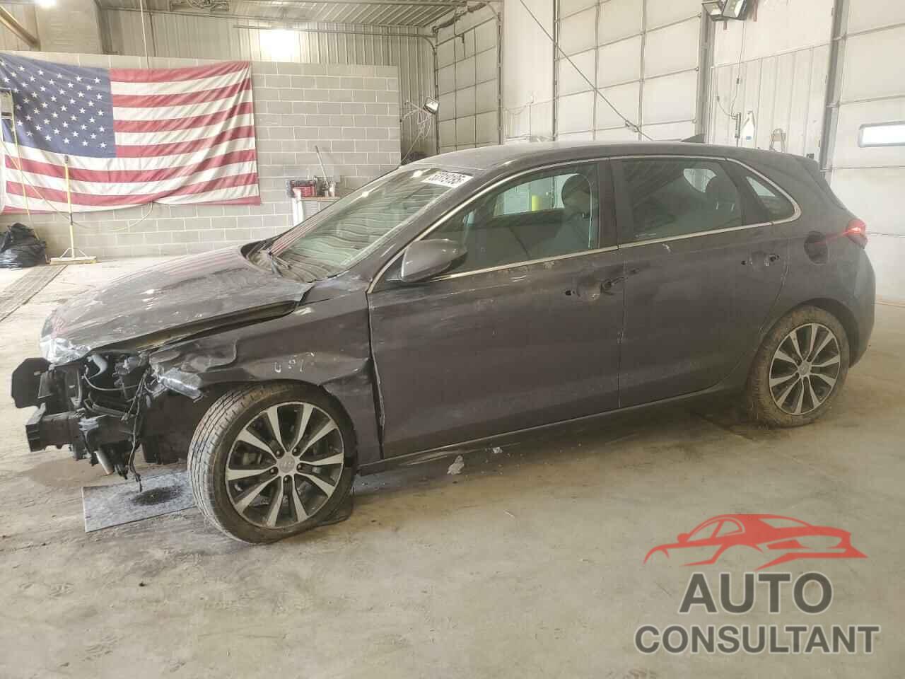 HYUNDAI ELANTRA 2018 - KMHH35LE8JU025328