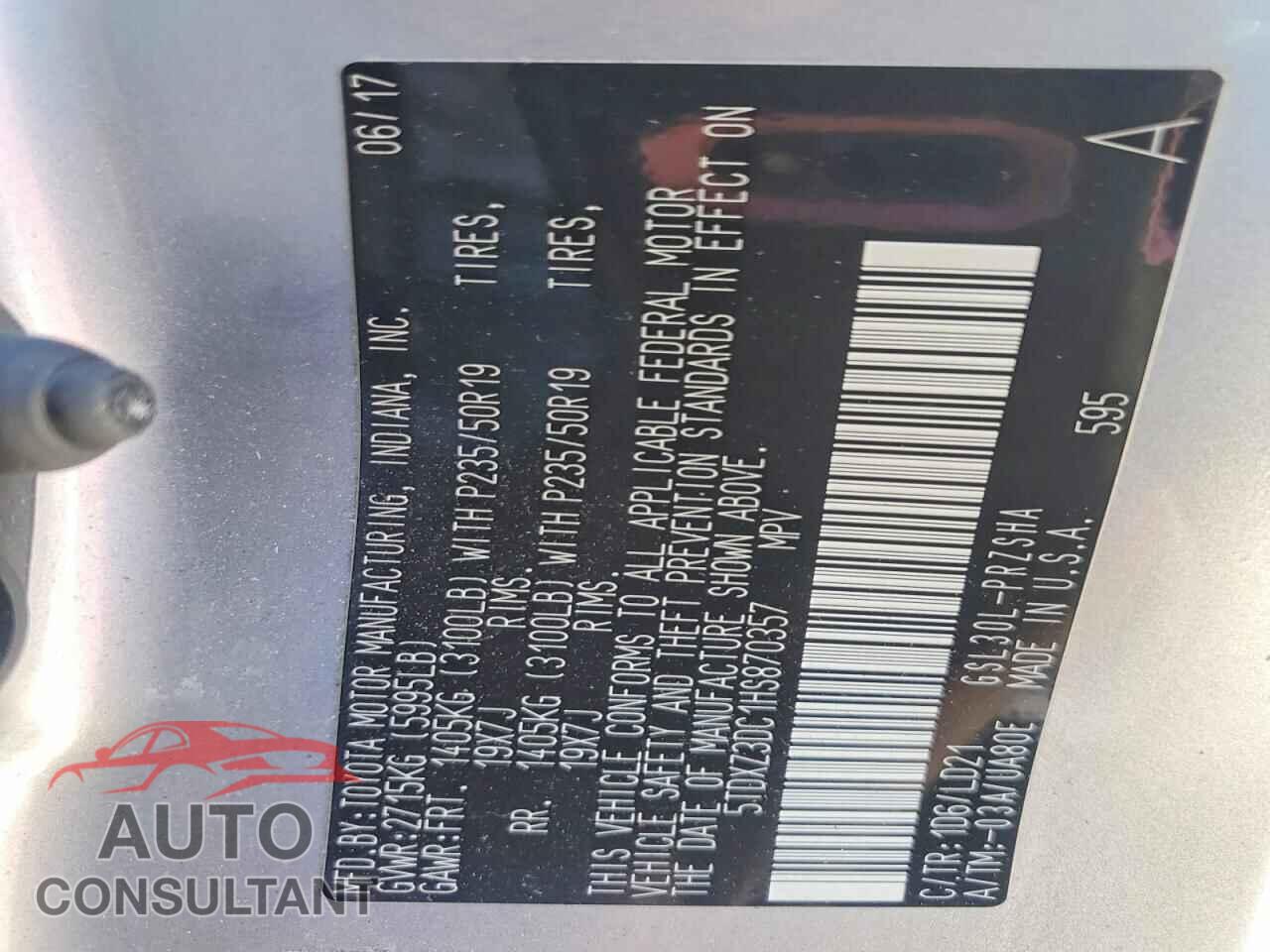 TOYOTA SIENNA 2017 - 5TDXZ3DC1HS870357