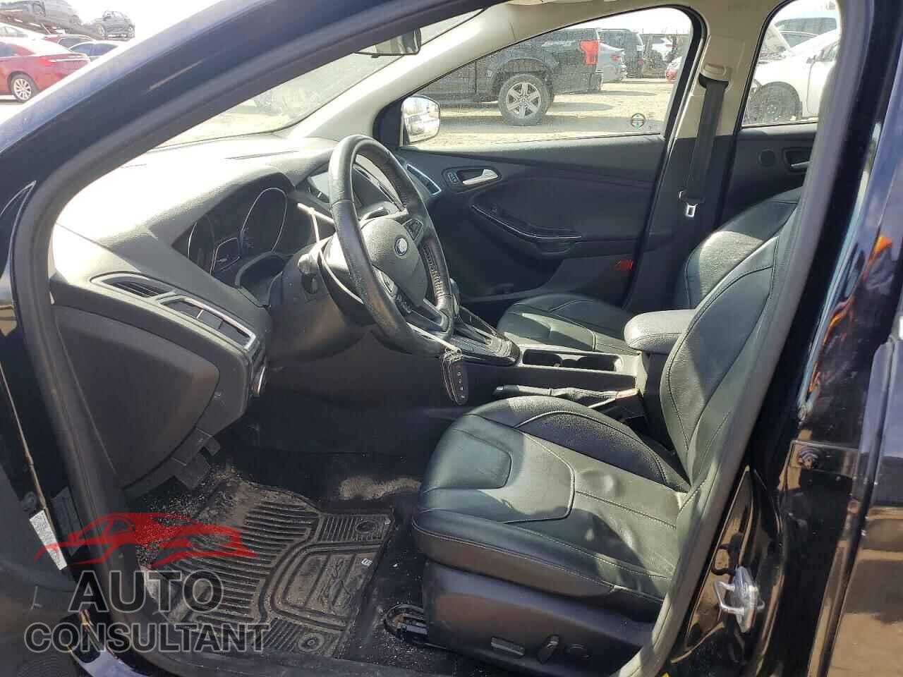 FORD FOCUS 2017 - 1FADP3J23HL249987