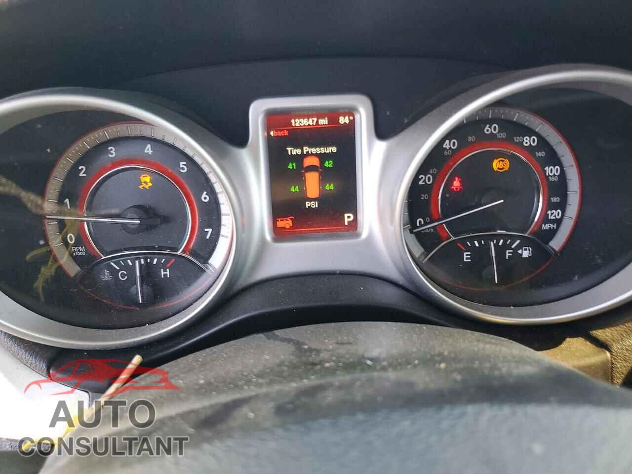 DODGE JOURNEY 2015 - 3C4PDCAB2FT737202