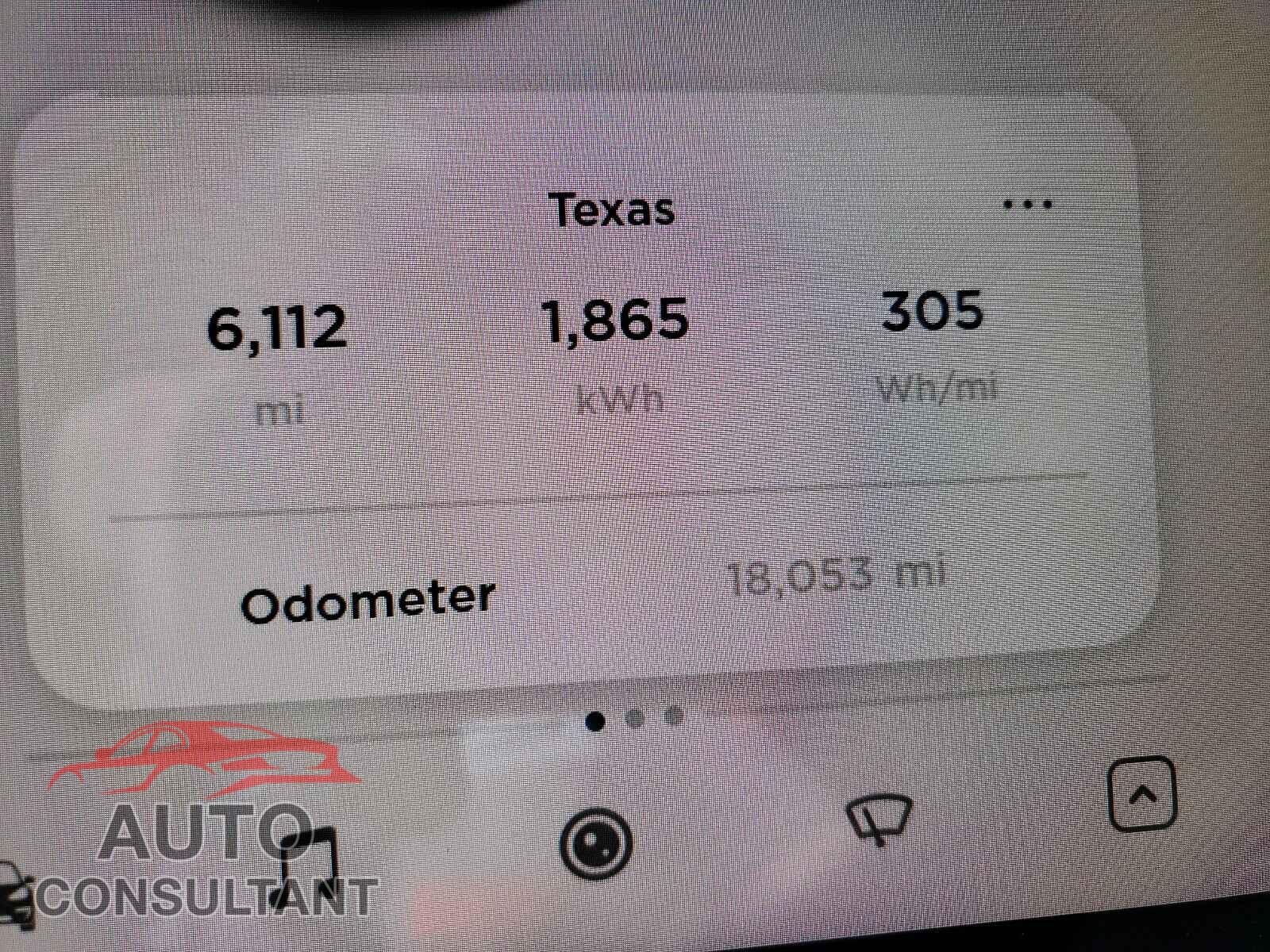 TESLA MODEL Y 2020 - 5YJYGDEF0LF037719