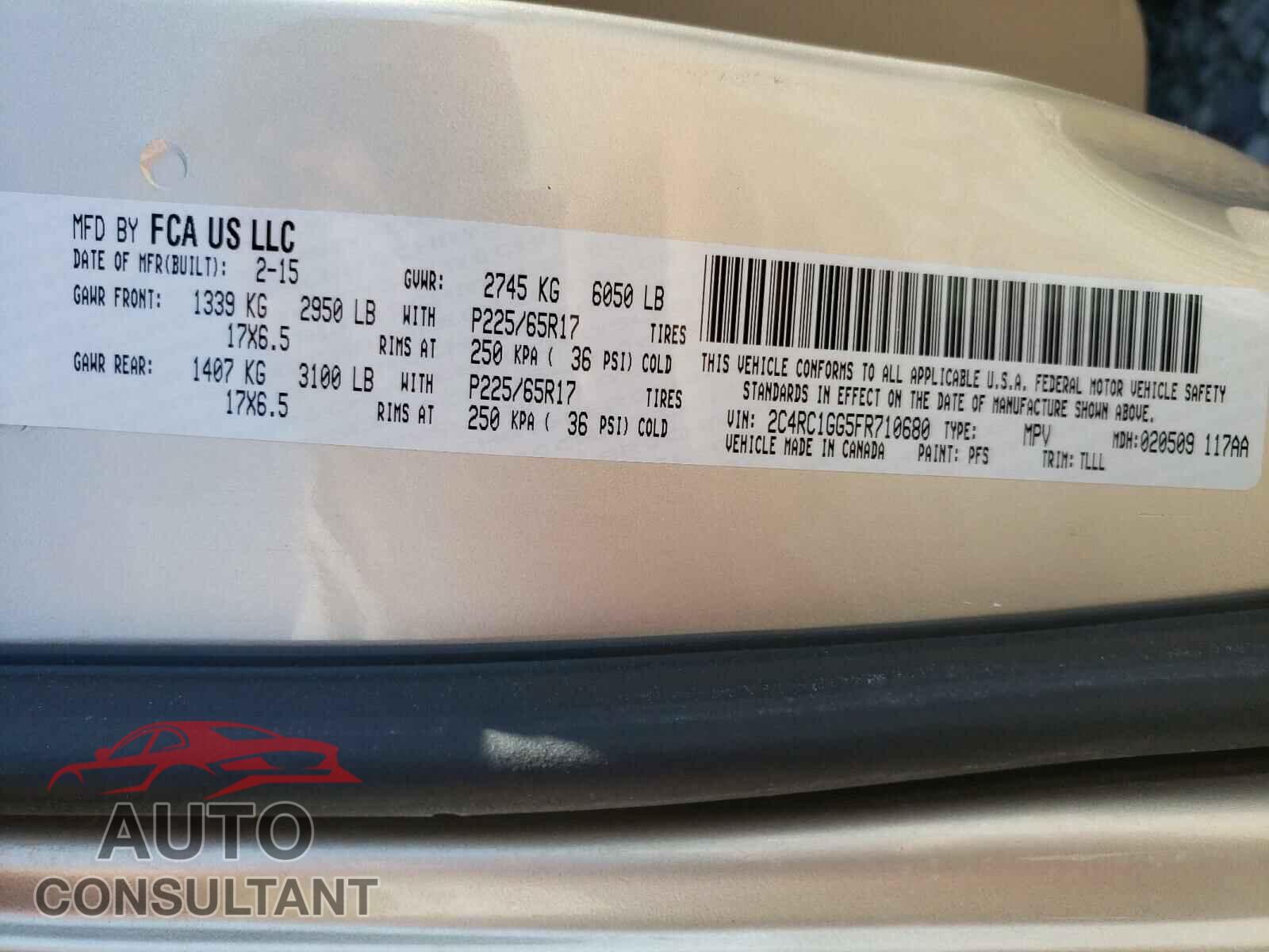 CHRYSLER MINIVAN 2015 - 2C4RC1GG5FR710680