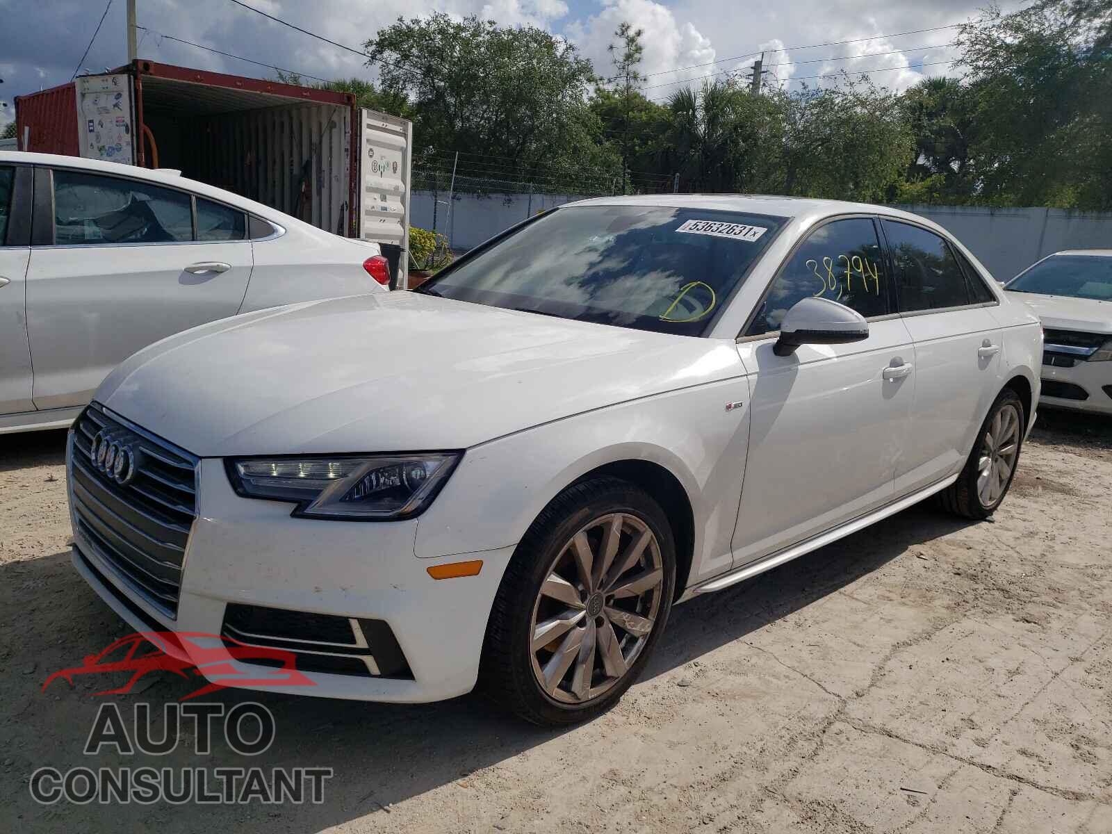 AUDI A4 2018 - WAUKMAF43JA209349