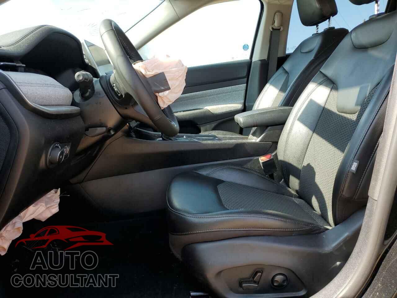 JEEP COMPASS 2022 - 3C4NJDBB8NT183795