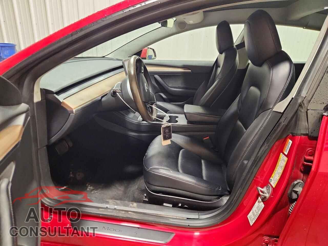 TESLA MODEL 3 2022 - 5YJ3E1EA4NF288765