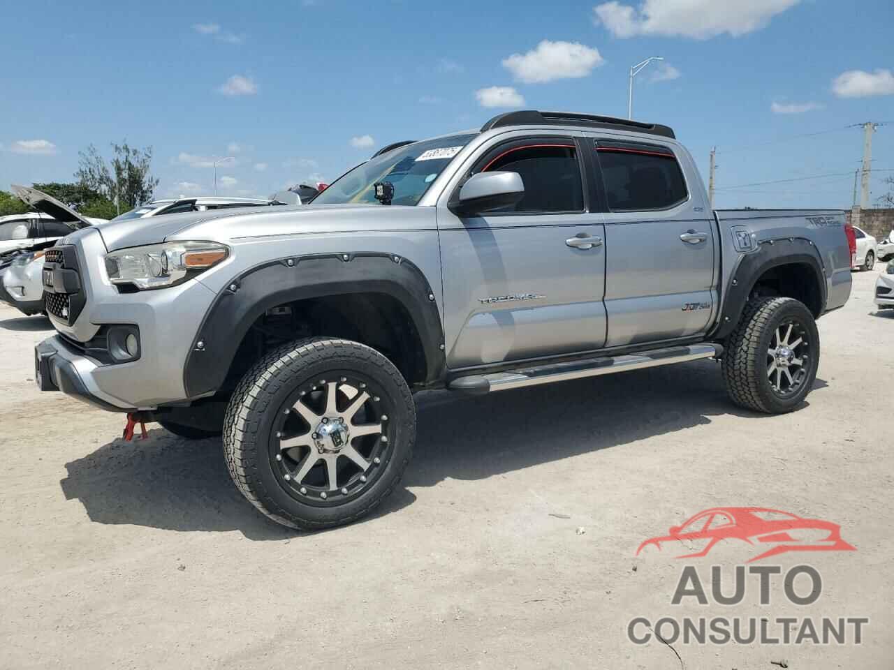 TOYOTA TACOMA 2017 - 5TFAX5GN9HX090668